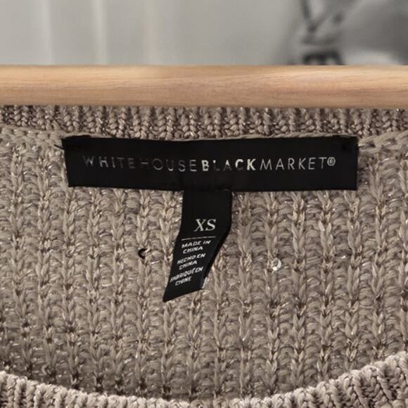 White House Black Market Metallic Sequin Cap Sleeve Sweater – EUC Size XS - Picture 4 of 4